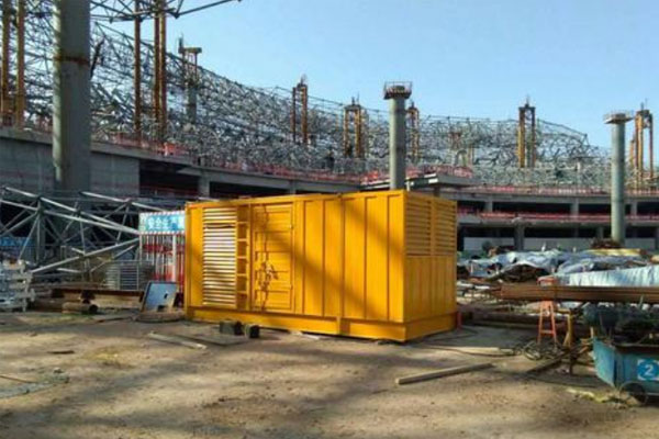 横山发电机出租如何判断空气滤清器是否需要更换？